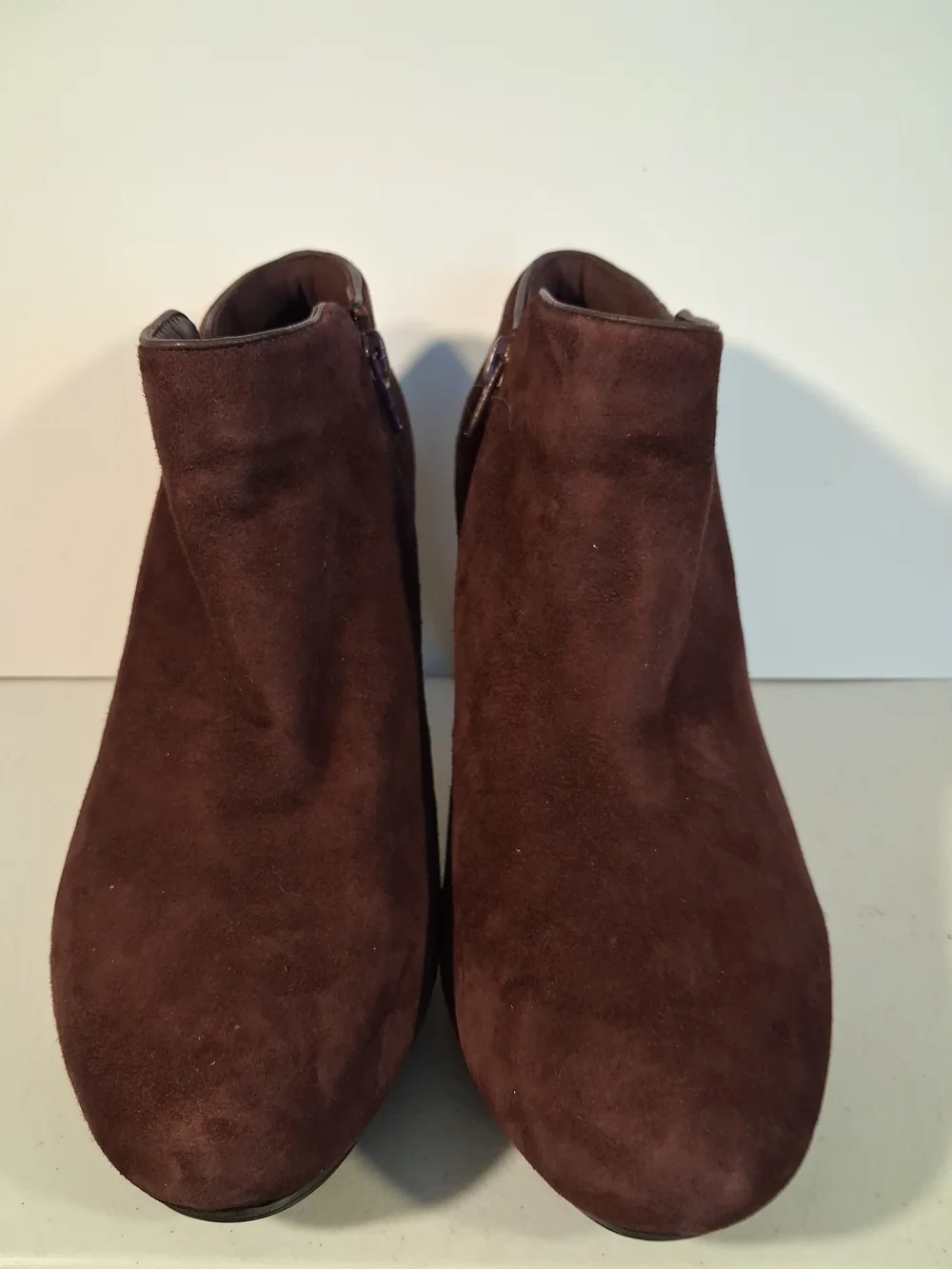 CLARKS Women's Shoes Burgundy Suede Leather Hills Zip Ankle Boots Size 9 39 EU
